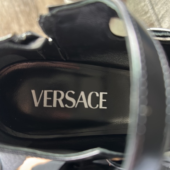 VERSACE Medusa Aevitas Platform Mary Janes Pump - Picture 10 of 15